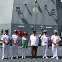 Imagen, miniatura, Navys vessel 1