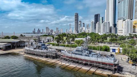 mantenimiento de dos embarcaciones tipo Island Class de la Armada de Colombia