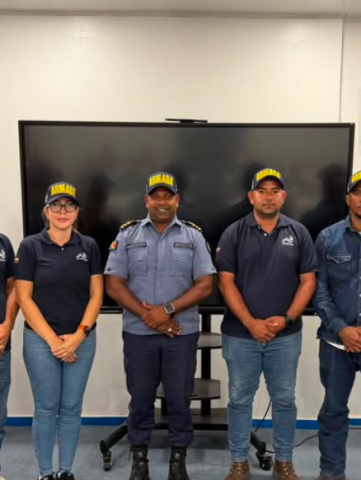 Cotecmar entrega de los dos últimos Botes de Operación Fluvial de Bajo Calado a la Fuerza de Defensa de Guyana